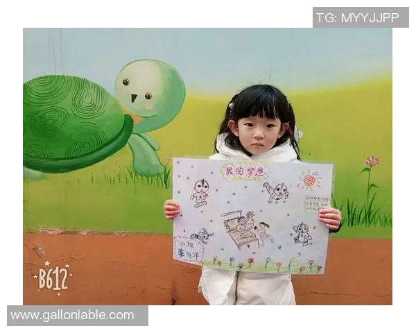 足球明星肖像画启蒙幼儿艺术梦想的奇妙旅程 足球明星肖像画启蒙幼儿艺术梦想的奇妙旅程