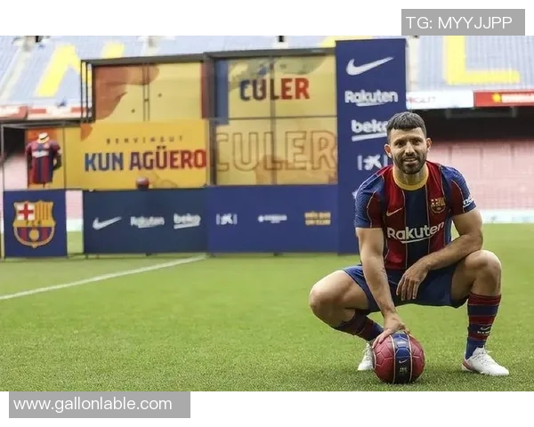 足球明星装起搏器背后的故事与健康启示引发广泛关注与讨论 足球明星装起搏器背后的故事与健康启示引发广泛关注与讨论